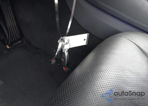 2016 Mercedes-Benz S 550 z USA, uszkodzony, nr VIN WDDUG8CB4GA241921